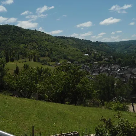 Bellevue Les Carlines 3* Marcillac-Vallon